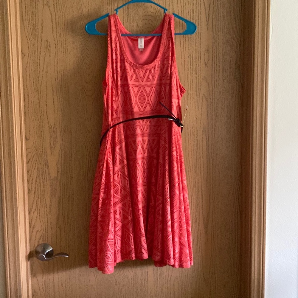 NWT Coral  Tank Top Style  Dress With Belt, Size XL, 93% Polyester 7% Spandex